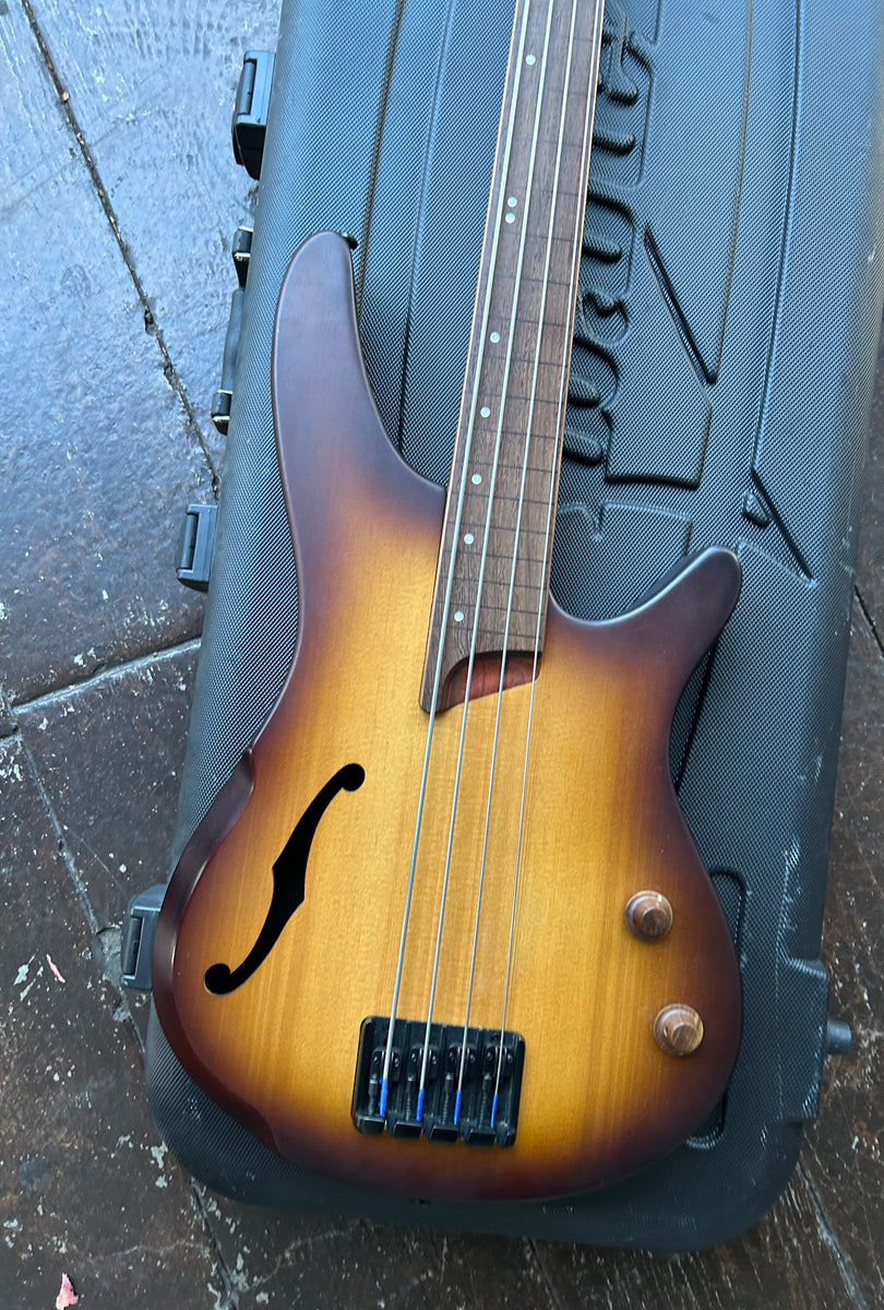 Ibanez SRH500F Fretless bass – Moze Guitars