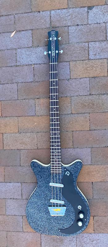 Danelectro '59DC Short Scale Bass