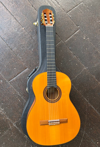 2006 Conde Hermanos EF4, classical guitar,Spruce Top,Cyprus back and sides, rosewood headstock