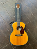 Martin 000-28EC Eric Clapton spruce top, tortoise pickguard, rosewood neck, dot inlays, rosewood headstock 