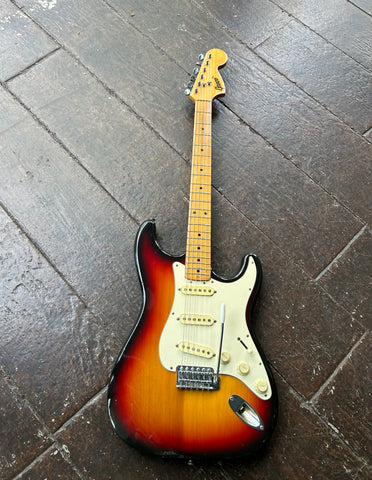 1970's Greco SE-500 sunburst guitar with white pick-guard and maple neck, black fret marker and maple neck, with maple headstock