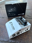 Side view of Torpedo C.A.B. M+ (Two Notes Audio Engineering)
