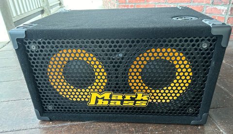 Mark Bass Travler 2x10 Cab, black cloth enclosure with yellow front speakers 