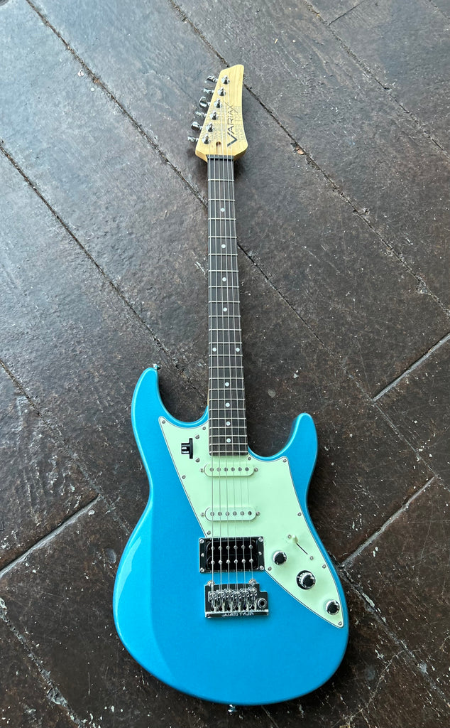 Line 6 JTV-69 James Tyler Variax Modeling Electric Guitar