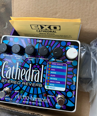 Electro Harmonix Cathedral Stereo Reverb – Moze Guitars