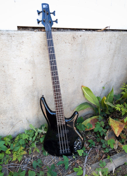 SR400 Ibanez Bass – Moze Guitars