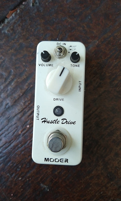 Mooer Hustle Drive – Moze Guitars